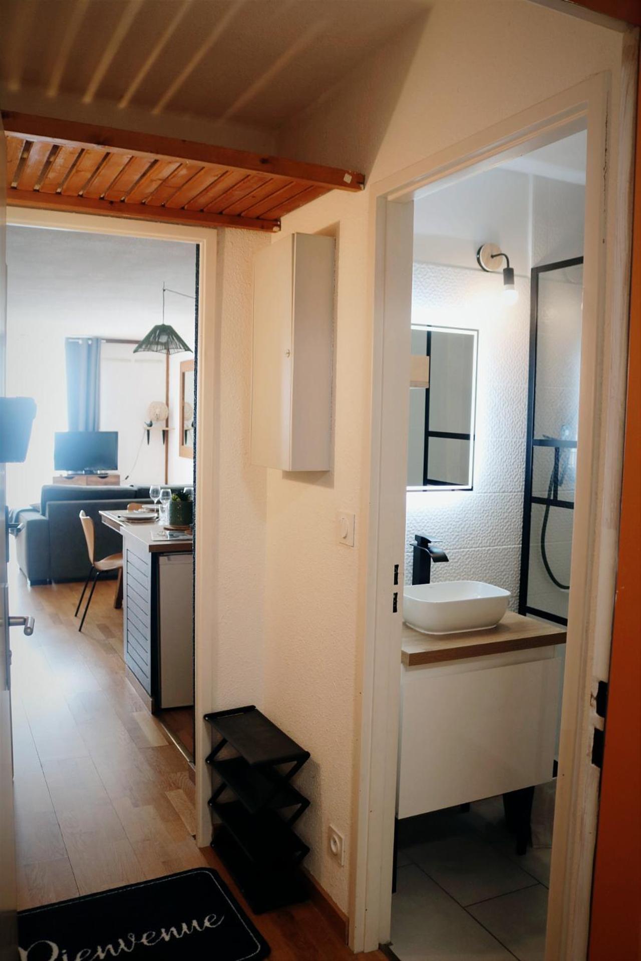 Charmant Appartement Les Temples Du Soleil Font-Romeu-Odeillo-Via Eksteriør bilde