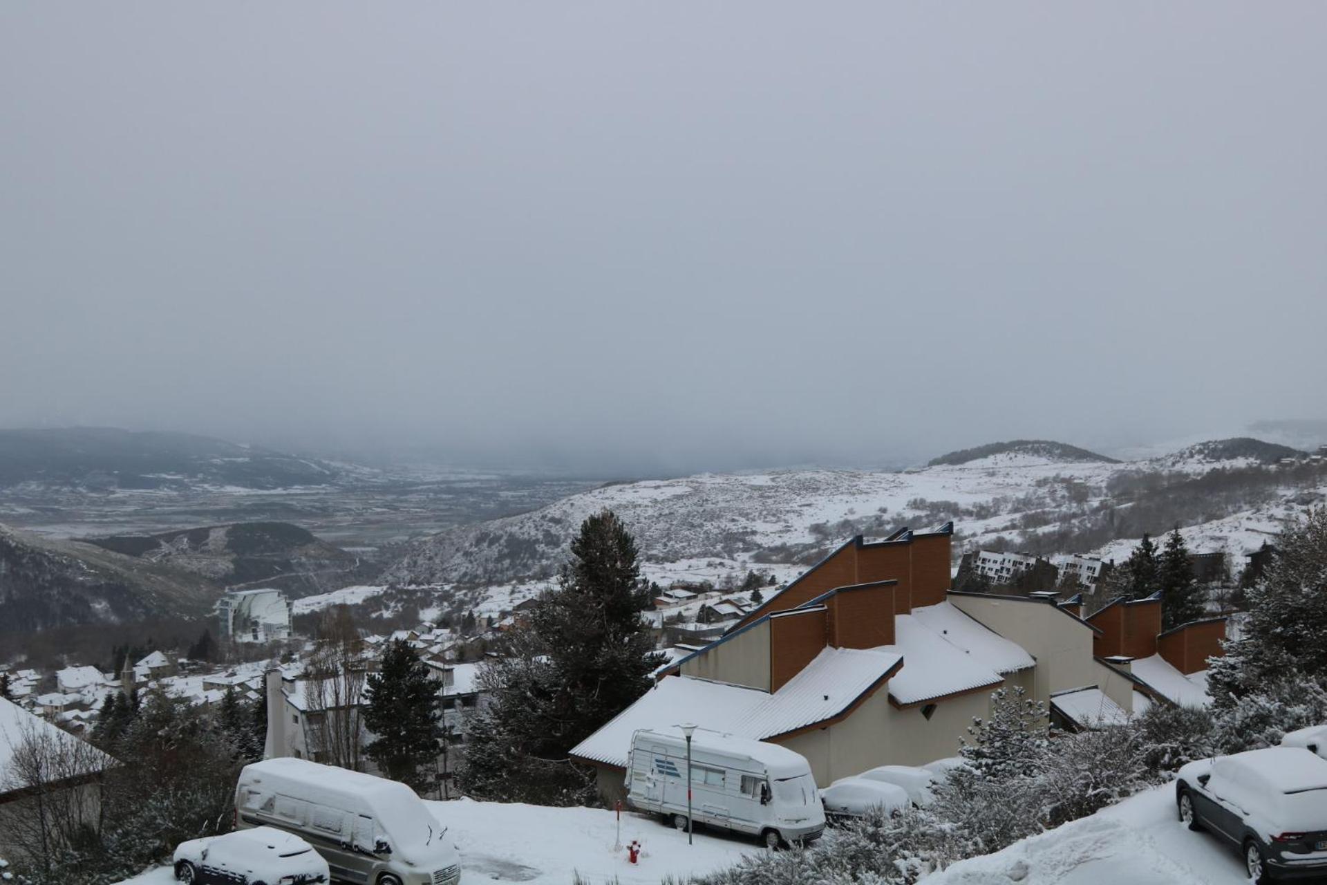 Charmant Appartement Les Temples Du Soleil Font-Romeu-Odeillo-Via Eksteriør bilde